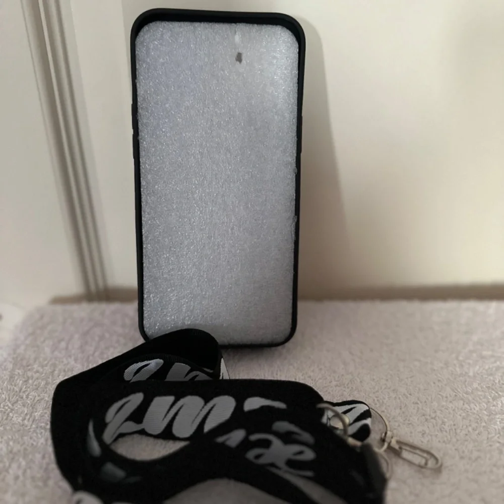 iPhone 12 pro max case crossbody with adjustable strap